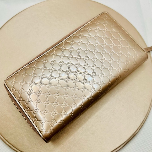 EUC Gucci Microguccissima Metallic Rose Gold Patent Leather Zip Around Wallet - Picture 7 of 17